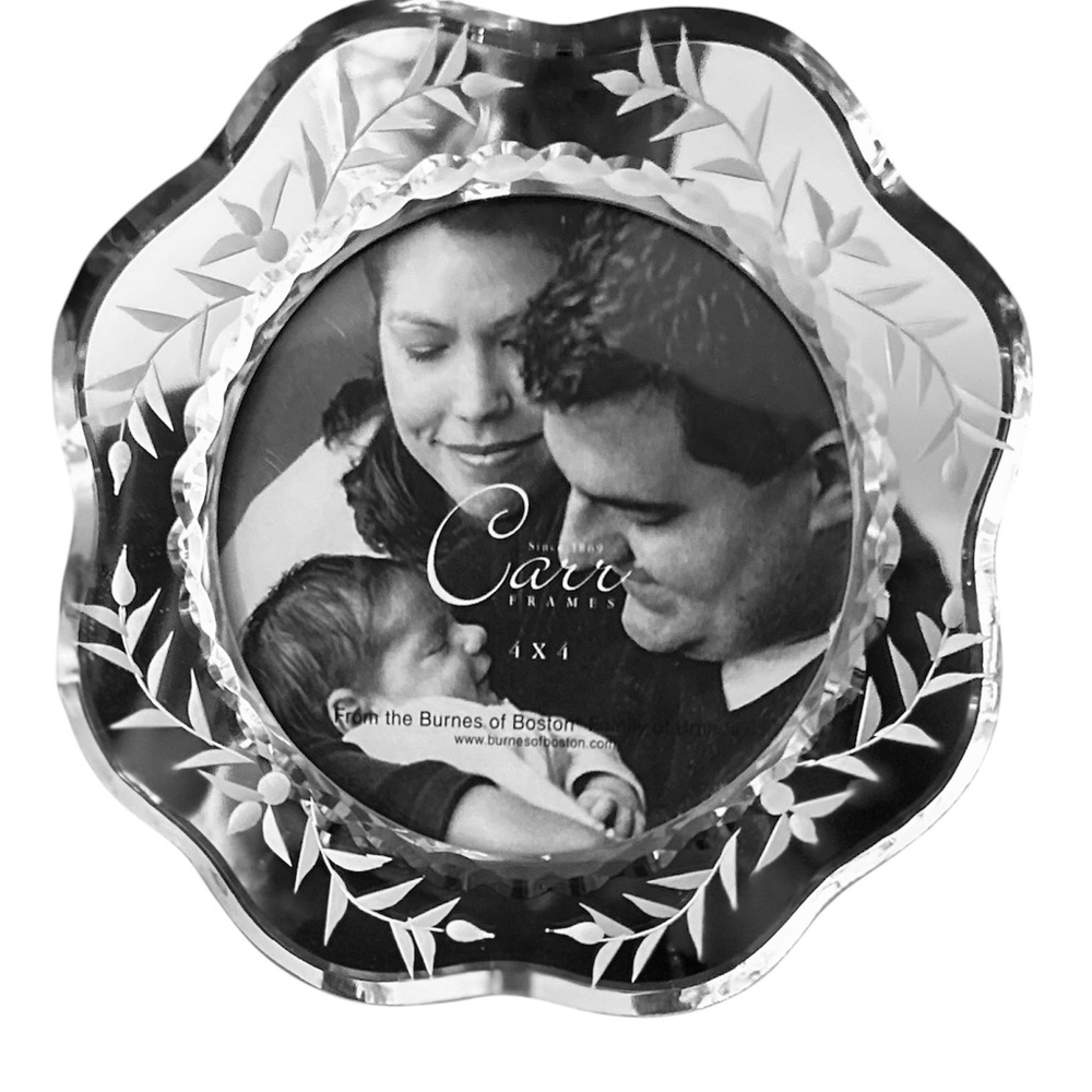 Mirror Picture Frame. - Picture 2 of 3